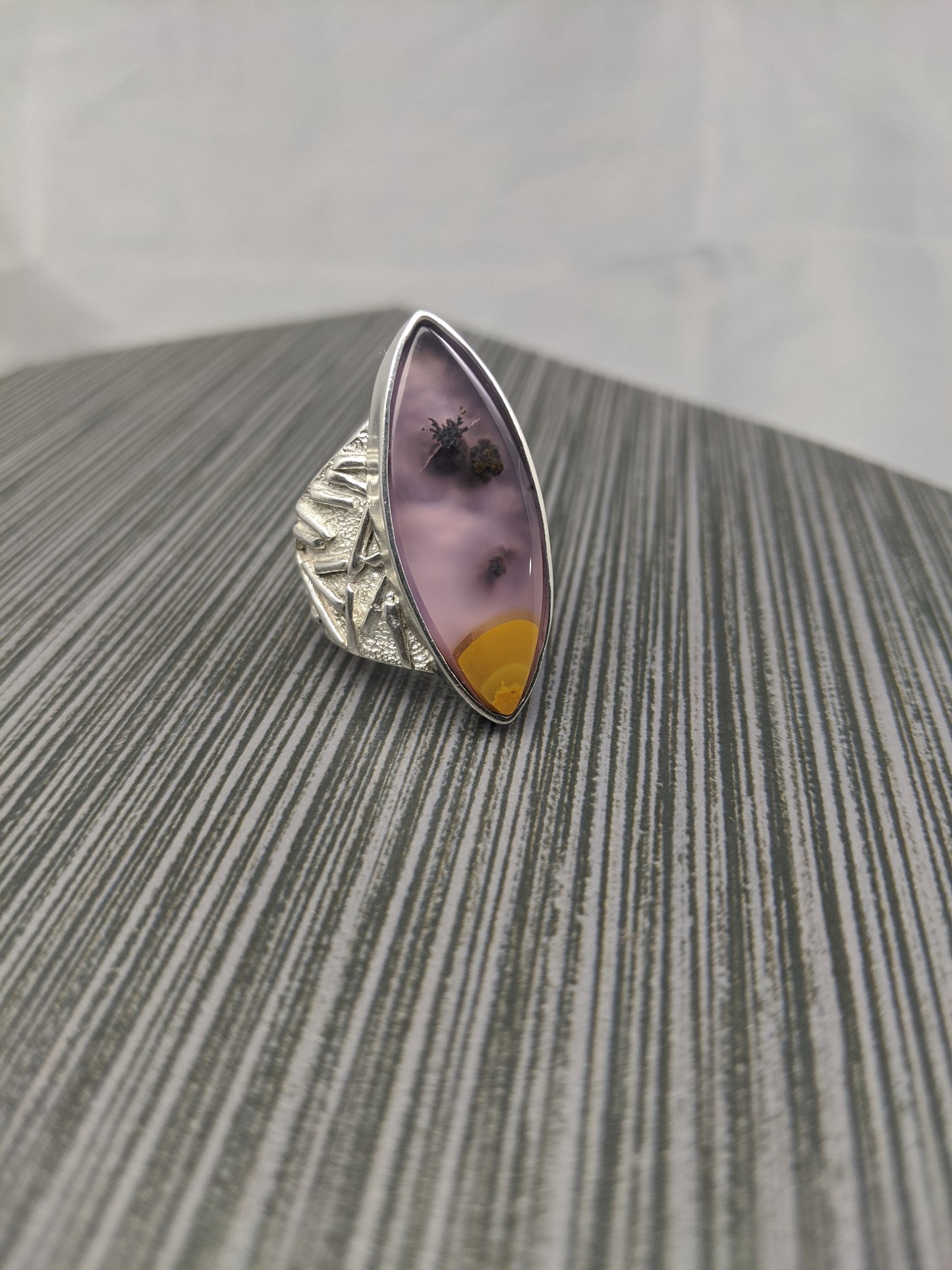 Priday Plume Stick Ring