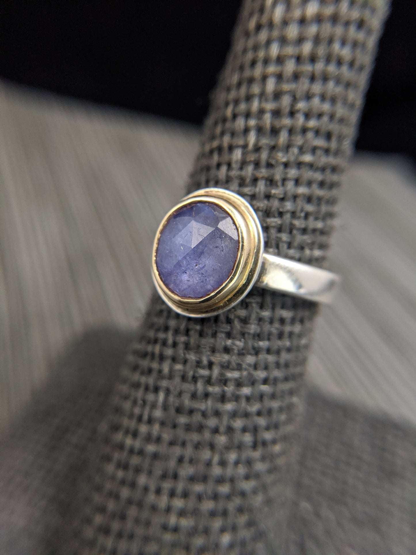 Tanzanite in Gold